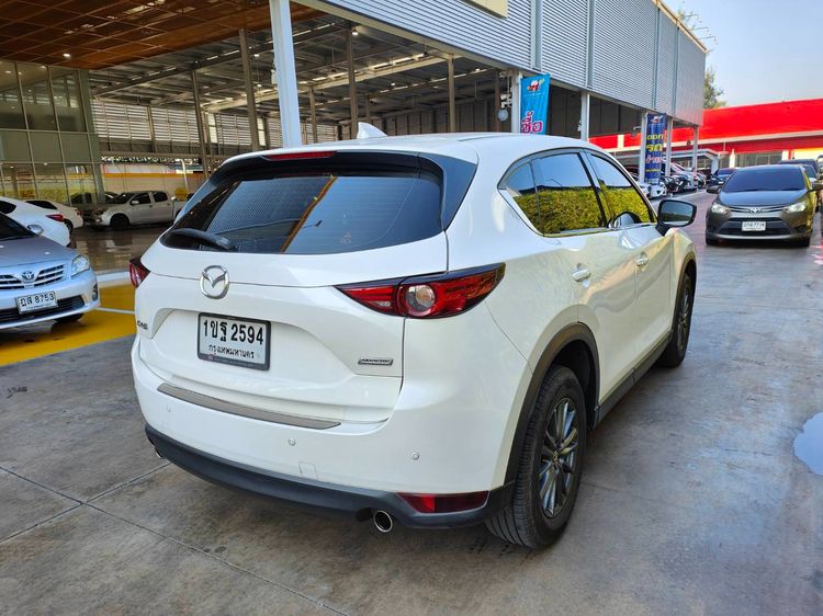 Mazda CX-5 2019 2.0 S Utility-car เบนซิน ไม่ติดแก๊ส เกียร์อัตโนมัติ ขาว รูปที่ 4