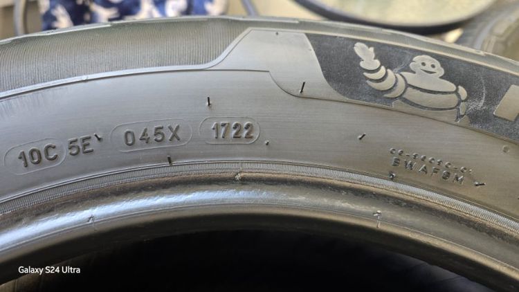 265​ 60R18 ปี22 Michelin Primacy​ SUV​ plus
ไม่ปะ​ ดอกเต็ม​ นุ่มเงียบสุดๆ​ ลงพื้นปลายปี​22
ชุด​4เส้น 5,800​ บาท  รูปที่ 9