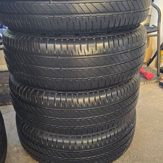 ลงพื้นปี25 215​ 65 16 Michelin Agilis​3ผ้าใบ8ชั้น​ ไม่ปะ​ ดอกเต็มๆ​ ขนเชื่อมครบๆ​ นุ่มเงียบสุดๆพร้อมใช้อีกนาน​ ผลิตปลายปี24 ลงพื้น​กลางปี​25 รูปที่ 5