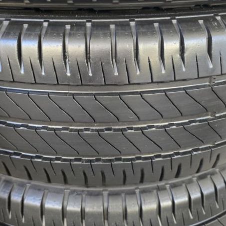 ลงพื้นปี25 215​ 65 16 Michelin Agilis​3ผ้าใบ8ชั้น​ ไม่ปะ​ ดอกเต็มๆ​ ขนเชื่อมครบๆ​ นุ่มเงียบสุดๆพร้อมใช้อีกนาน​ ผลิตปลายปี24 ลงพื้น​กลางปี​25