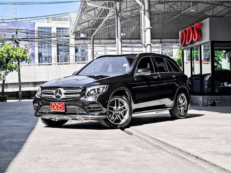 รถ Mercedes-Benz GLC-Class GLC250d สี ดำ