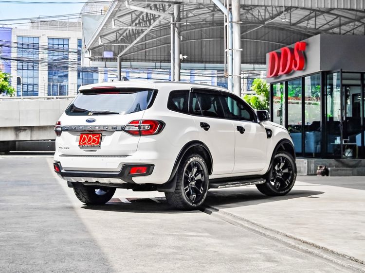 Ford Everest 2018 2.2 Titanium Plus Utility-car ดีเซล เกียร์อัตโนมัติ ขาว รูปที่ 3