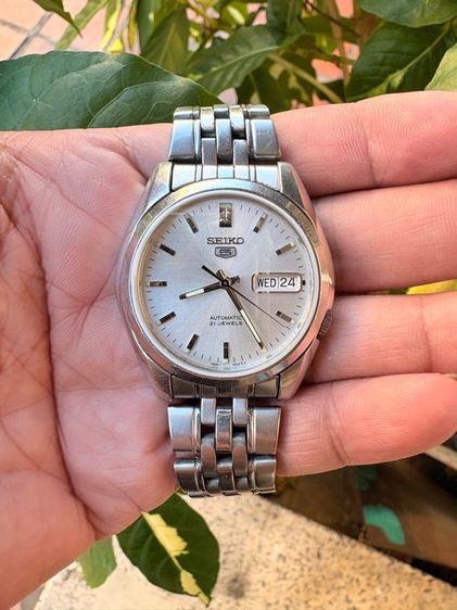 นาฬิกาข้อมือ