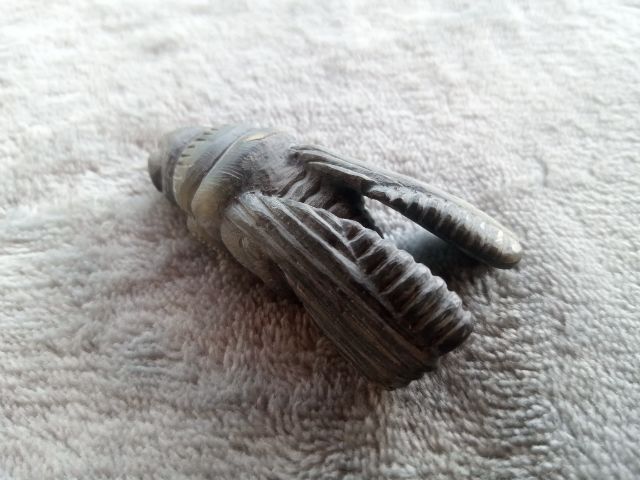 แมลงภู่คำ (เขาแกะ) รูปที่ 8