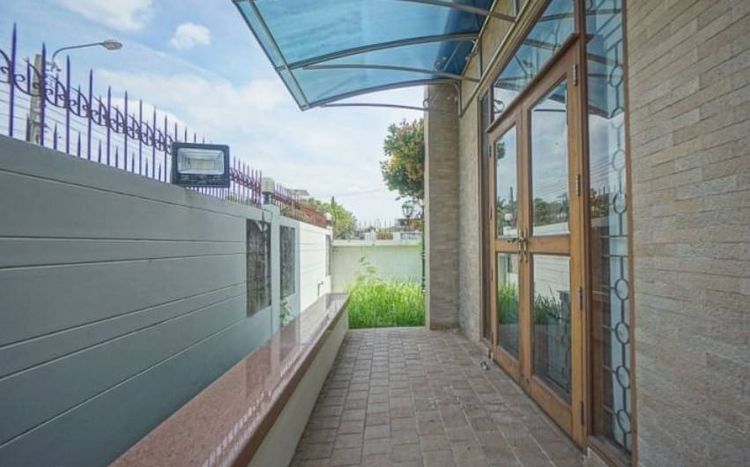 อื่นๆ เช่า บ้านเดี่ยว 2 ชั้น ติดถนนพุทธมณฑล สาย 1 หมู่บ้านมหาดไทย 1 ขนาด 101 ตรว 4 นอน 5 น้ำ  รูปที่ 4