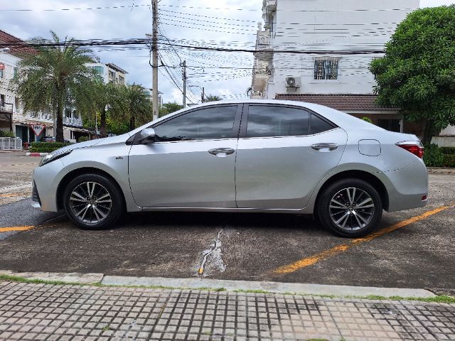 Toyota Altis 2019 1.6 G Sedan เบนซิน ไม่ติดแก๊ส เกียร์อัตโนมัติ เทา รูปที่ 4