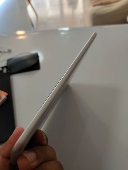 I pad gen9 64g th wifi  รูปที่ 3