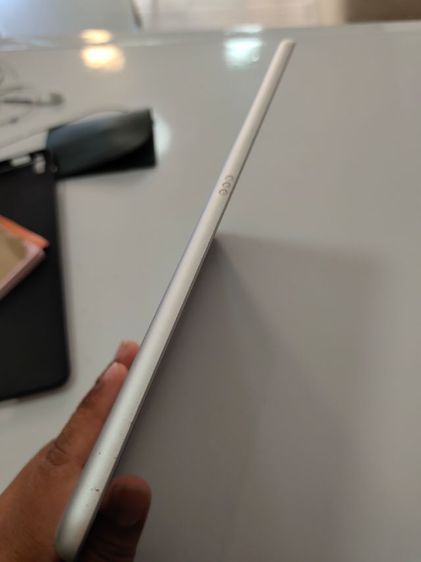 I pad gen9 64g th wifi  รูปที่ 2