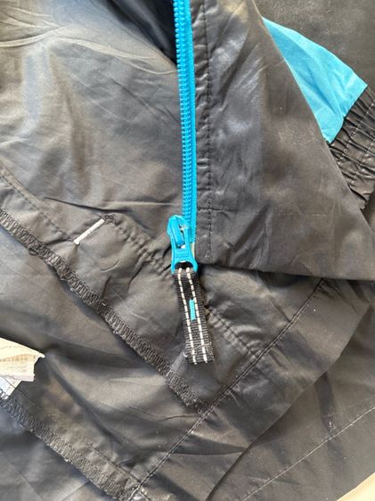 เสื้อผ้าร่ม PUMA ของแท้มือสอง รูปที่ 5