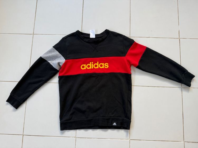 เสื้อสเวตเตอร์ (Sweater)