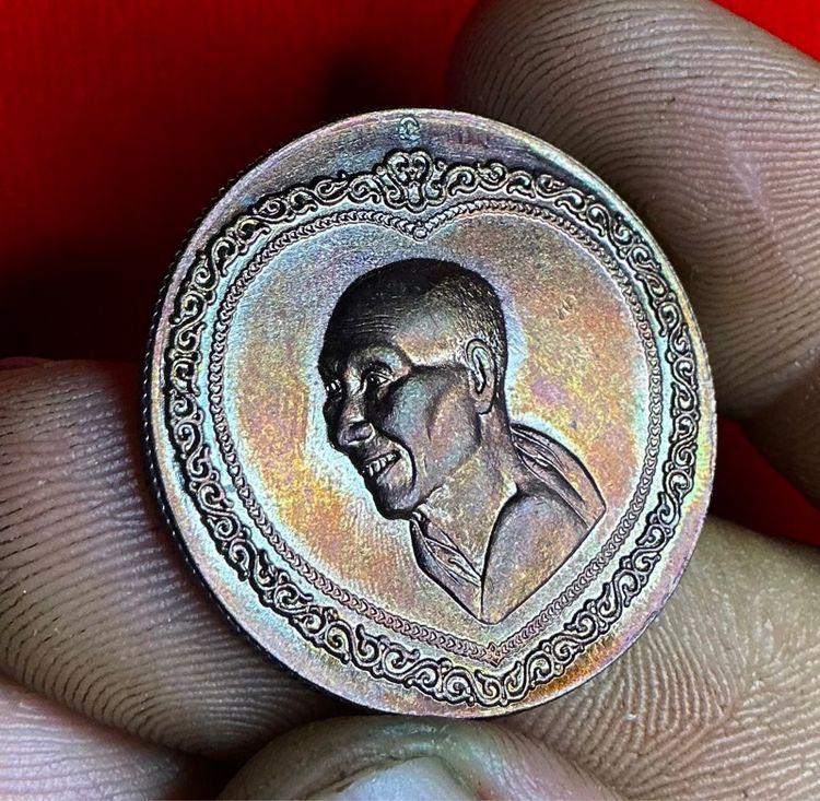 (ประกันแท้) เหรียญแก้วกายสิทธิ์ (หัวใจหลวงพ่อเกษม) ปี38 เนื้อทองแดง รูปที่ 3