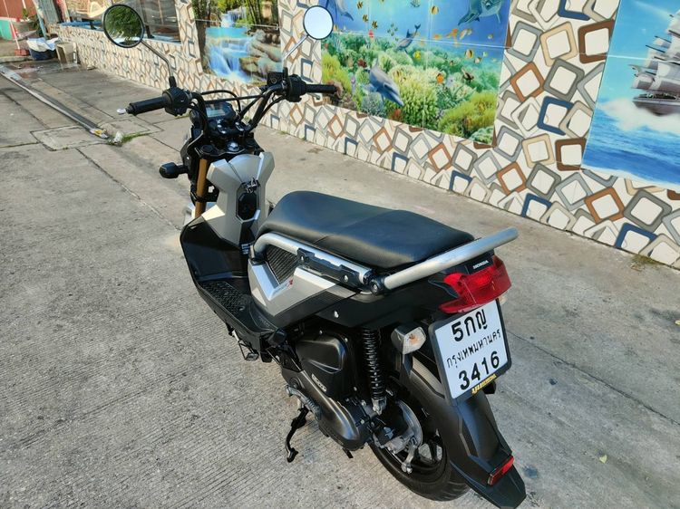 🛵ยังไงก็ขาย ZOOMER-X ปี 59 เครื่องดี สีสวย สตาร์ทมือ เล่มชุดโอนครบ+เปลี่ยนถ่ายน้ำมันเครื่องฟรี ส่งฟรี30 ก.ม รูปที่ 6