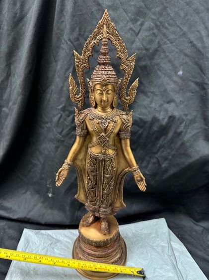 พระจักรพรรดิ์เปิดโลก(ทองเหลือง) รูปที่ 2