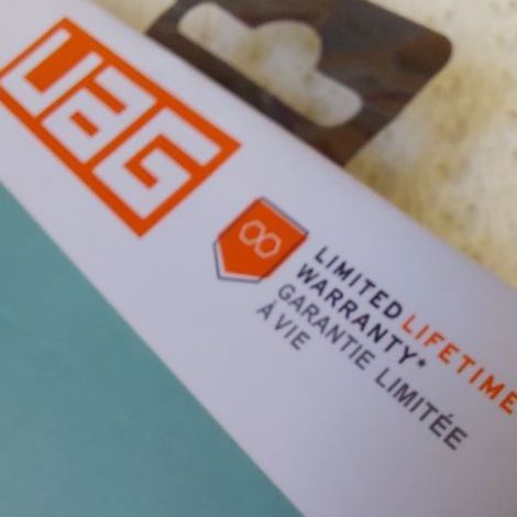 UAG : for Iphone 15 pro max เคสกันกระแทก พร้อมขาตั้ง ของใหม่แท้ รูปที่ 14