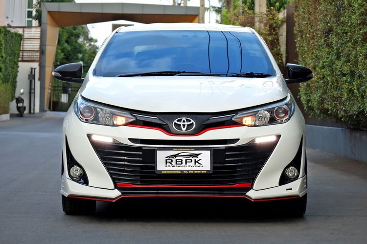 Toyota Yaris ATIV 2020 1.2 High Sedan เบนซิน ไม่ติดแก๊ส เกียร์อัตโนมัติ ขาว รูปที่ 3