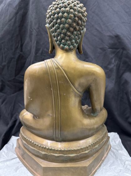 พระพุทธรูปเชียงแสน(ทองเหลือง) รูปที่ 4