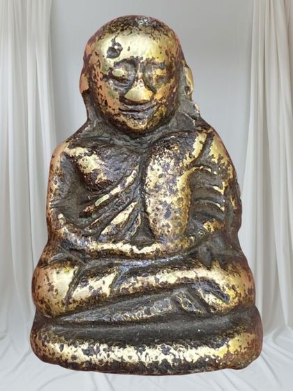 หลวงพ่อเงินพิมพ์ขี้ตา