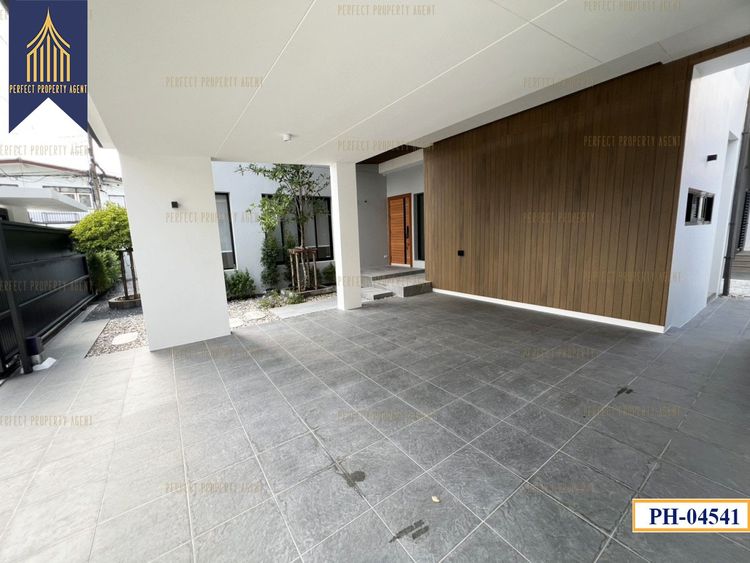ตกแต่งครบ ขาย บ้านเดี่ยวใหม่ Modern สุขุมวิท วชิรธรรมสาธิต  รูปที่ 4