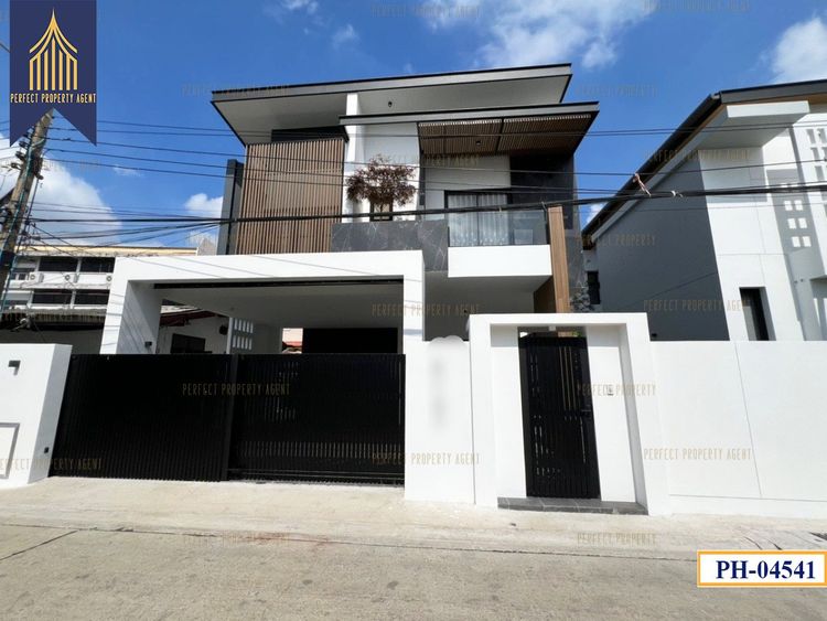 ตกแต่งครบ ขาย บ้านเดี่ยวใหม่ Modern สุขุมวิท วชิรธรรมสาธิต  รูปที่ 2