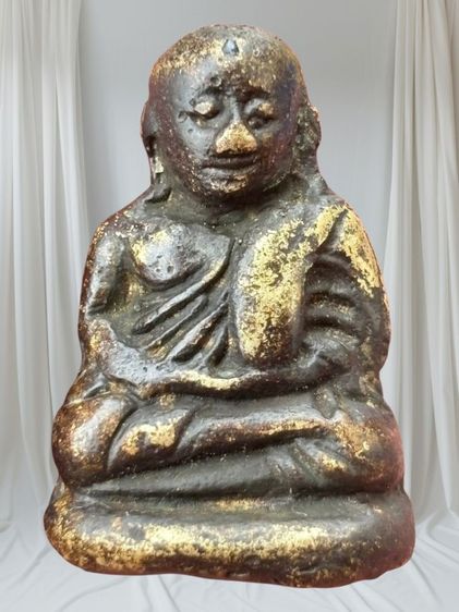 หลวงพ่อเงินพิมพ์ขี้ตา