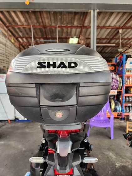 กล่องหลัง shad 29  พร้อมขายกชุดใส่ click 150 ปี 22 รูปที่ 4