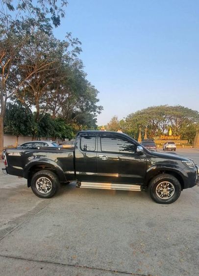 Toyota Hilux Vigo Champ 2015 Smart Cab 2.5 E VNT Prerunner Pickup ดีเซล ไม่ติดแก๊ส เกียร์ธรรมดา ดำ รูปที่ 3