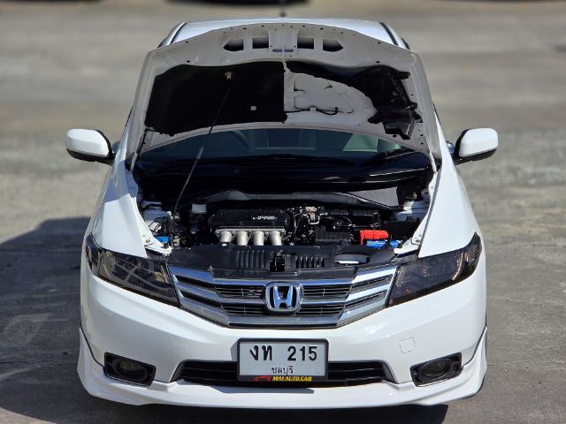 Honda City 2012 1.5 V i-VTEC Sedan เบนซิน ไม่ติดแก๊ส เกียร์อัตโนมัติ ขาว รูปที่ 4