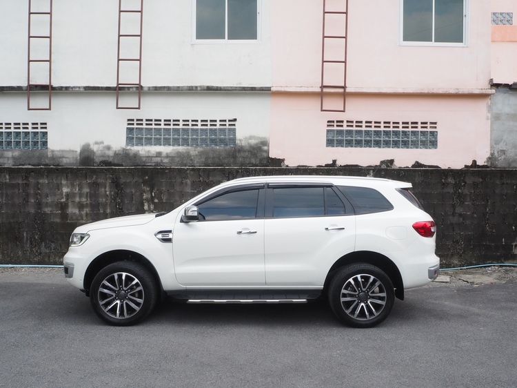 Ford Everest 2021 2.0 Titanium Plus 4WD Utility-car ดีเซล ไม่ติดแก๊ส เกียร์อัตโนมัติ ขาว รูปที่ 4
