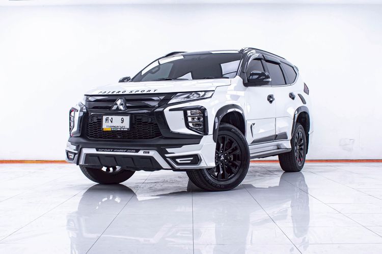 รถ Mitsubishi Pajero Sport 2.4 GT Premium Elite Edition 4WD สี ขาว