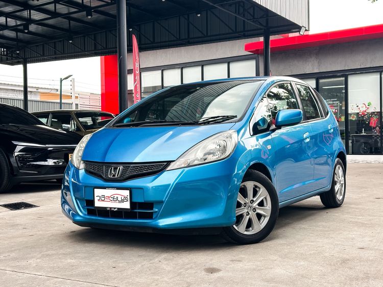 Honda Jazz 2011 1.5 SV i-VTEC Sedan เบนซิน เกียร์อัตโนมัติ ฟ้า