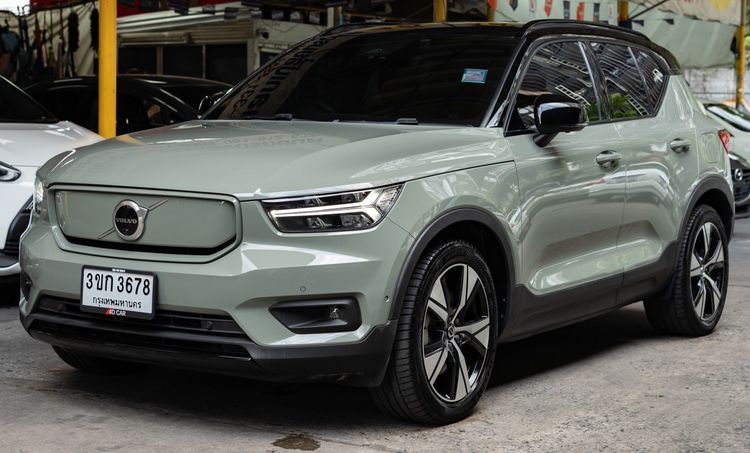 Volvo XC40 2022 Recharge Pure Electric Utility-car ไฟฟ้า ไม่ติดแก๊ส เกียร์อัตโนมัติ เขียว รูปที่ 2