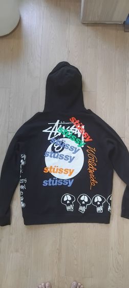 เสื้อกันหนาว stussy ไซส์ L