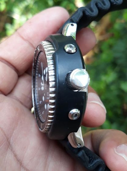 SEIKO Prospex Arnie”Solar Divers 200m.รุ่นSNJ025P1 แบบใช้ถ่านพลังแสง สภาพผ่านการใช้งานมาพอควร แต่ยังสวย หน้าในสวยใส เม็ดมะยมแบบขันเกลียว รูปที่ 2