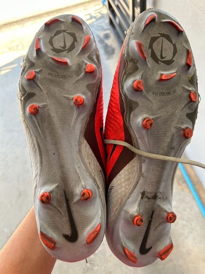 รองเท้าฟุตบอล Nike Phantom รูปที่ 7