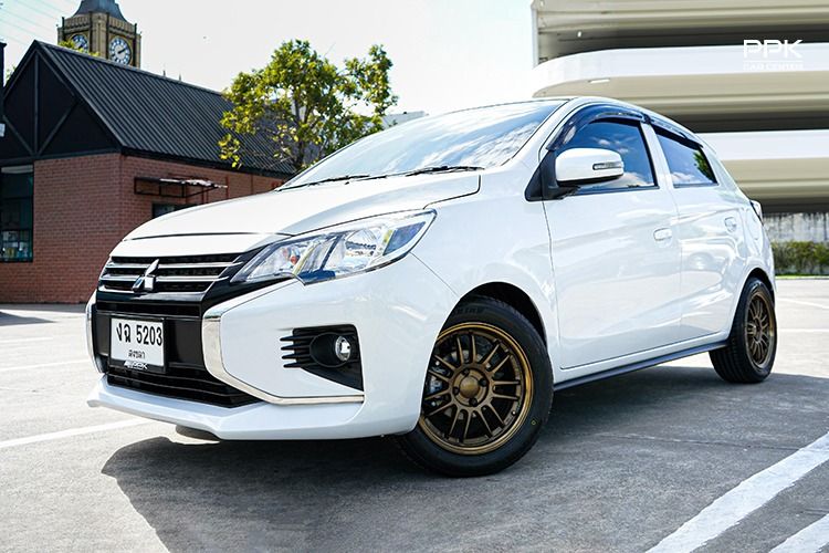 รถ Mitsubishi Mirage 1.2 ACTIVE สี ขาว