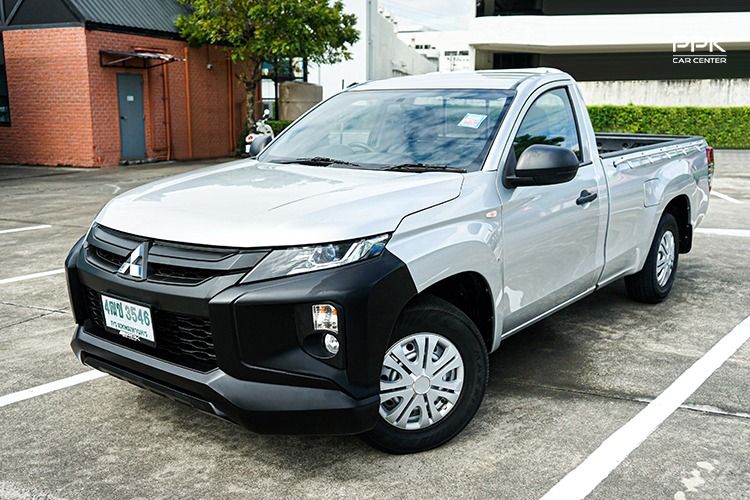 รถ Mitsubishi Triton 2.5 GL สี เทา