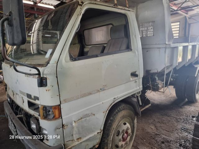 หกล้อดัมพ์ ท้องเรือ รูปที่ 2