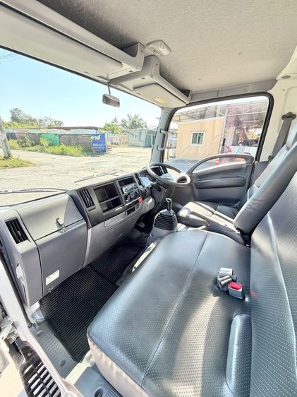 รถ ISUZU NLR 130 แรง ปี 2562  รถห้างแท้ (4 ล้อไม่ติดเวลา) ตู้แห้ง ยาว 3.30 กว้าง 1.85 ม. รูปที่ 11