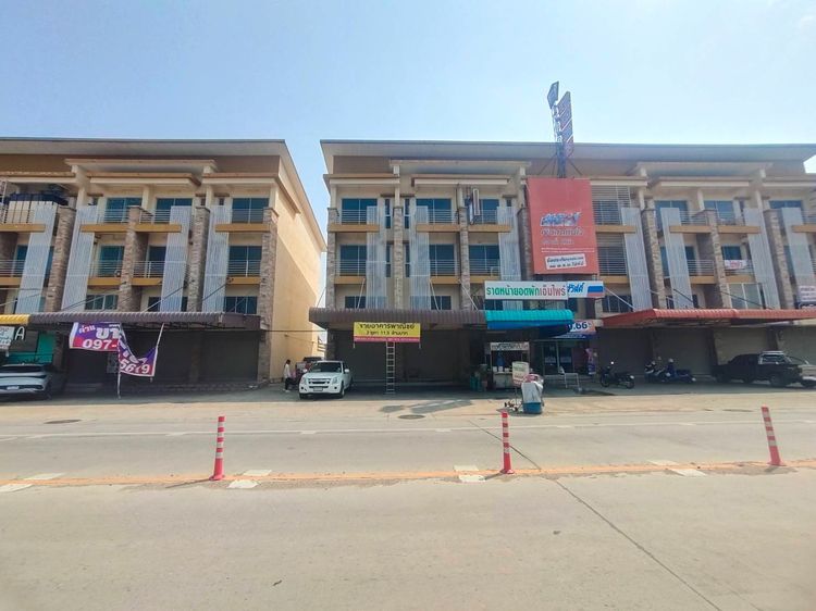 ขายอาคารพาณิชย์ 4 ชั้น 2 คูหา ติดถนนวัดศรีประวัติ รูปที่ 3