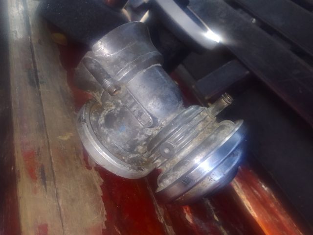 วัดบูด กับ โบอ๊อฟ HKS