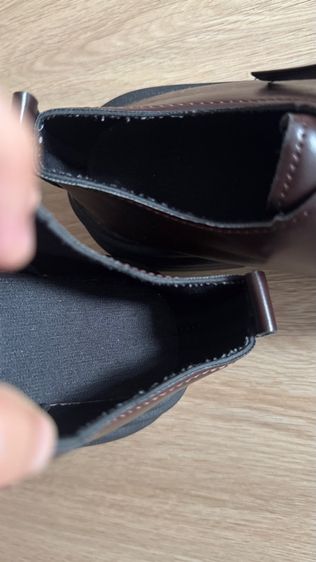 รองเท้าหนัง รูปที่ 6