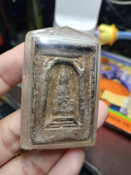 พระหลวงปู่ทวดเนื้อดิน แกะจากตลับทอง ไม่ทราบที่  รูปที่ 2