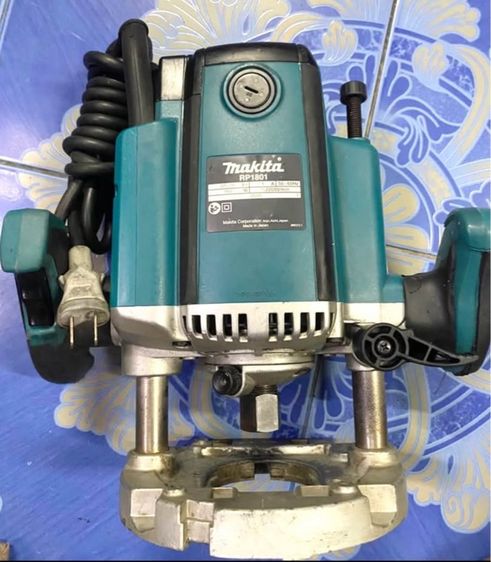 เราเตอร์มากีต้ารุ่นRP1801