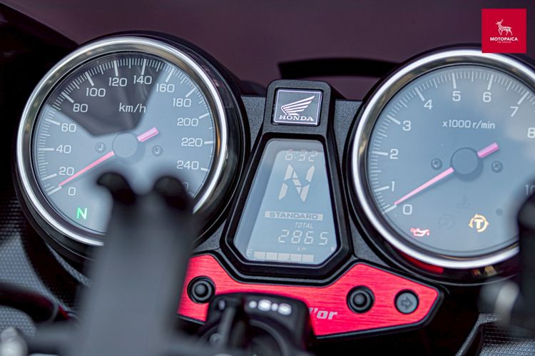 Honda Cb1300 Super Bold'or ปี2022 วิ่ง2,800Km. แต่งสองแสนกว่า รูปที่ 5