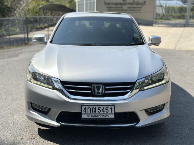 Honda Accord 2015 2.4 Tech Sedan เบนซิน ไม่ติดแก๊ส เกียร์อัตโนมัติ บรอนซ์เงิน รูปที่ 2