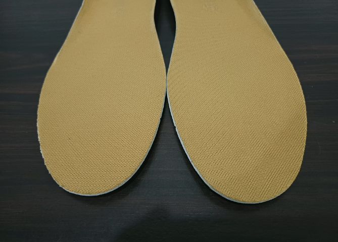 รองพื้นรองเท้าด้านใน(ตัว Soft) ของแท้ ใหม่มือ 1 ไม่ผ่านการใช้งานมาก่อน แบรนด์ Timberland ขนาดยาว 27.8cm กว้าง 9.5cm สภาพดีมาก ไม่มีตำหนิใดๆ รูปที่ 2