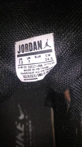 NIKE AIR JORDANสีเหลืองดำ เบอร์40ตามภาพ9ร้อย ทัก0813195660 ส่งได้ รูปที่ 3