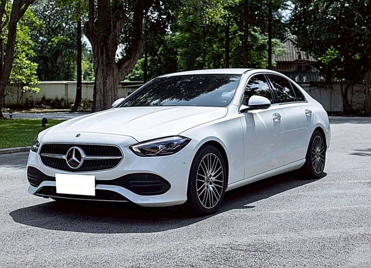 Mercedes-Benz C-Class 2022 C220 Sedan ดีเซล ไม่ติดแก๊ส เกียร์อัตโนมัติ ขาว รูปที่ 2