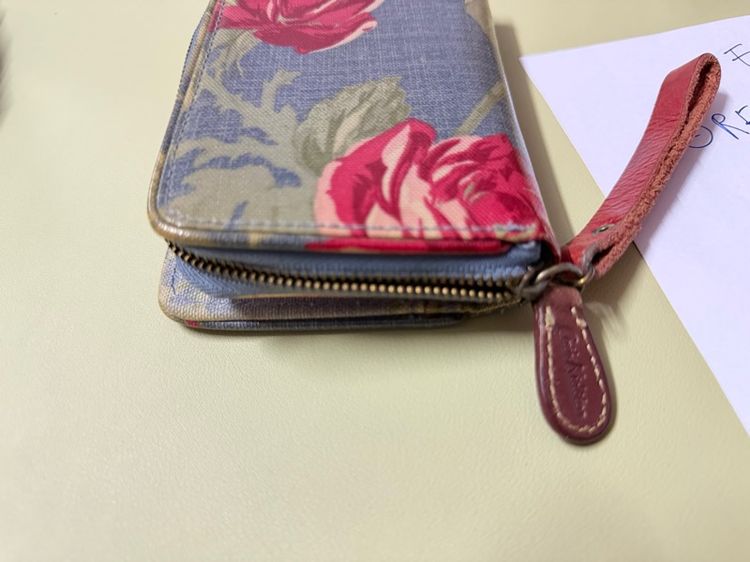 กระเป๋าสตางค์ Cath Kidston ของแท้  ใช้งานได้ปกติ สภาพดี  รูปที่ 5