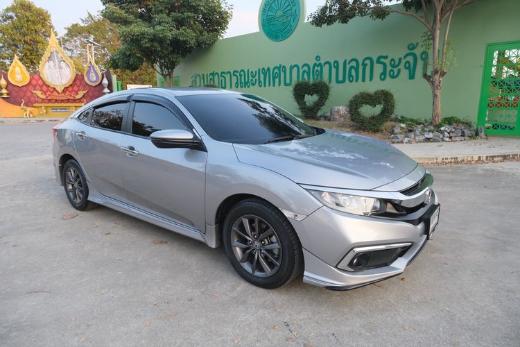 Honda Civic FC 1.8EL สีบรอนซ์เงิน เบาะหนังสีดำ เบาะคนขับปรับไฟฟ้า เกียร์ออโต้ ปี 2019